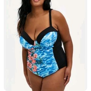 Torrid Blue & Black Tropical One Piece Push Up Swimsuit 3X DD / F